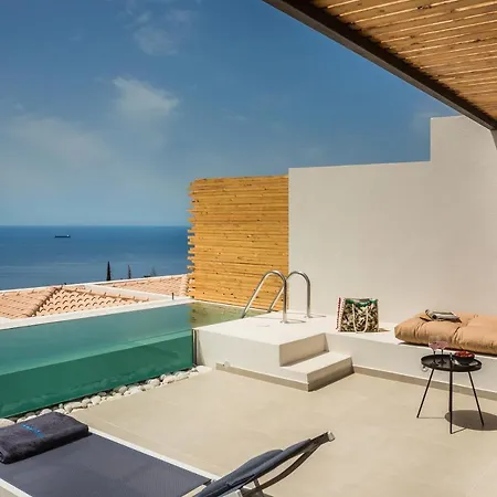 Kefalonian Escape * Valerianos