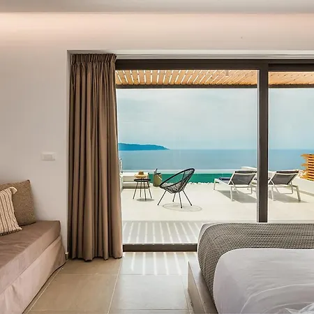 Kefalonian Escape Valerianos